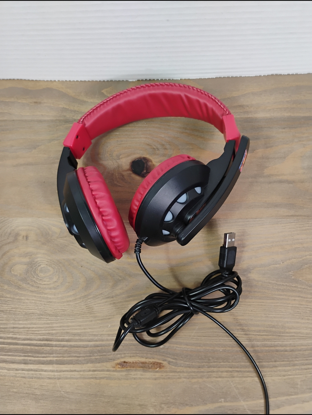 Red USB Gaming Headset - Stereo Over-Ear Headphones